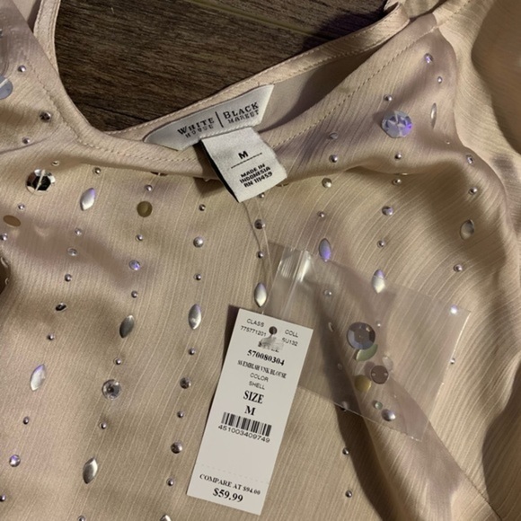 ❤ SOLD NWT White House Black Market WHBM embellished Sequin open back blouse - Picture 3 of 8